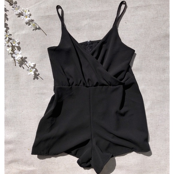 ｂａｓｉｃ  ❤︎ ｒｏｍｐｅｒ - Picture 3 of 4